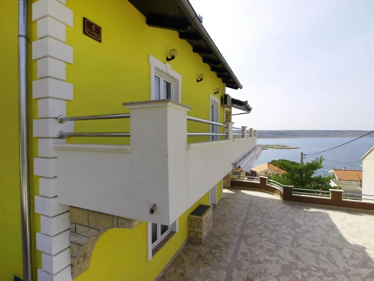 Apartment Anic-4 By Interhome